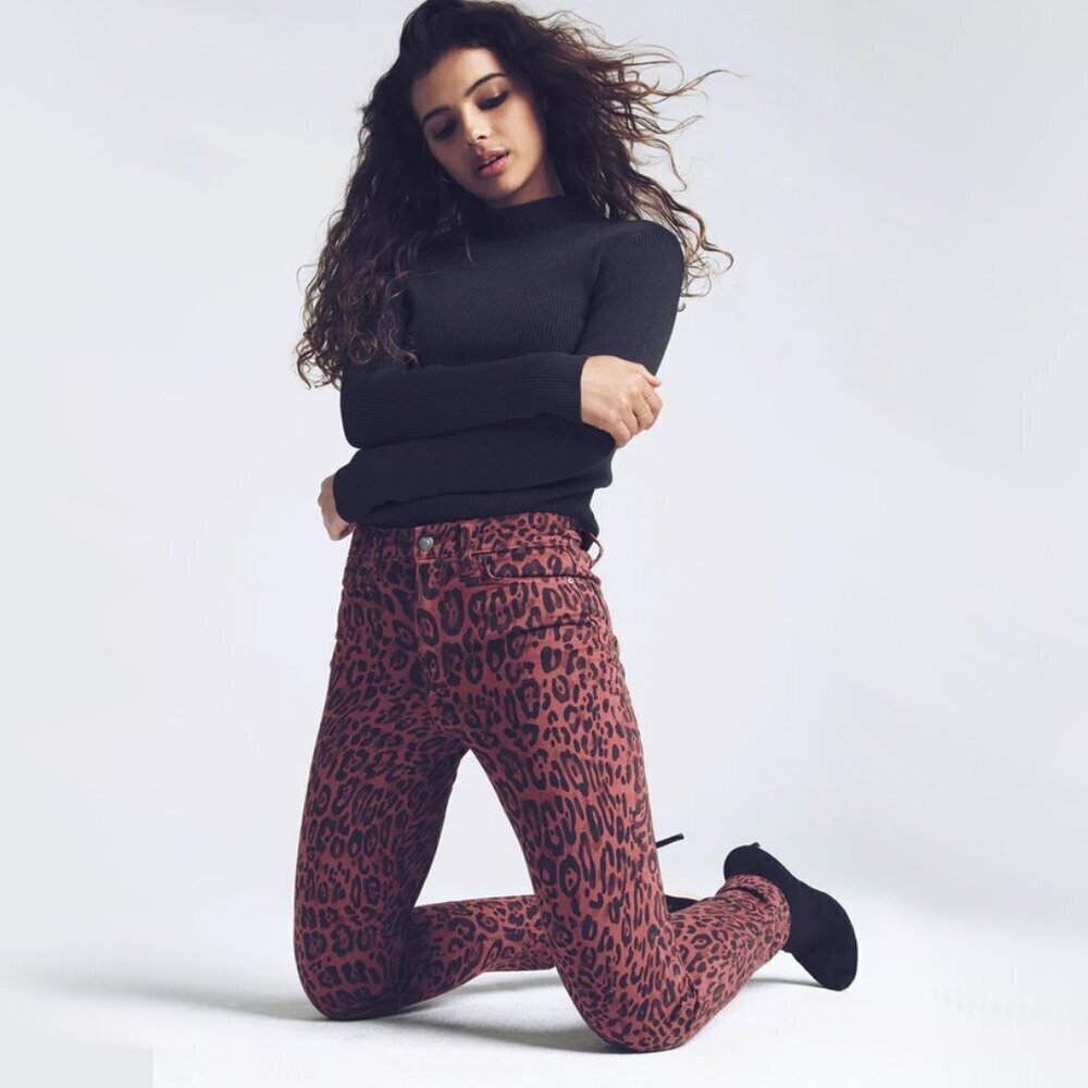 NWT Joe's Jeans leopard high rise ankle cut jeans, 24
